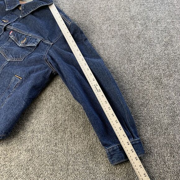 Levi’s Denim Jacket Women’s 1X Trucker Biker Blue Dark Wash Decorated Pocket - Picture 14 of 16
